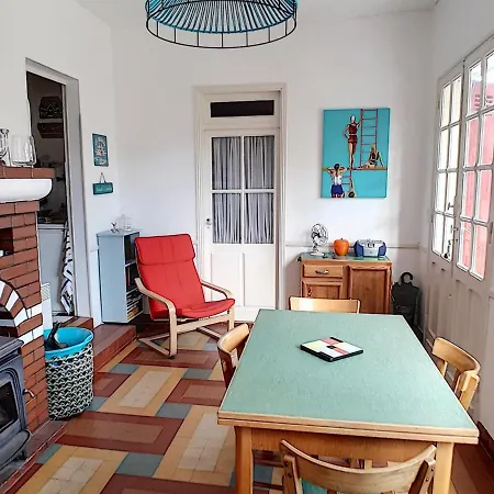 Charmante 2* Proche Plage & Centre, Jardin Clos, 3 Chambres, Tv, Dvd, Parking, Ideal Famille - Fr-1-648-25 * سولاك سور مير