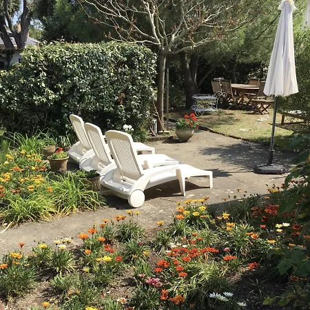 Charmante 2* Proche Plage & Centre, Jardin Clos, 3 Chambres, Tv, Dvd, Parking, Ideal Famille - Fr-1-648-25 فيلة