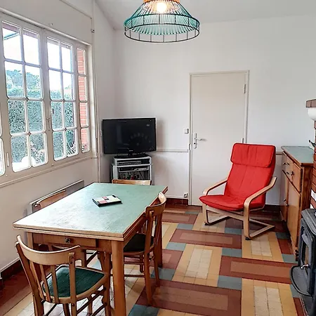 Charmante 2* Proche Plage & Centre, Jardin Clos, 3 Chambres, Tv, Dvd, Parking, Ideal Famille - Fr-1-648-25 فيلة *